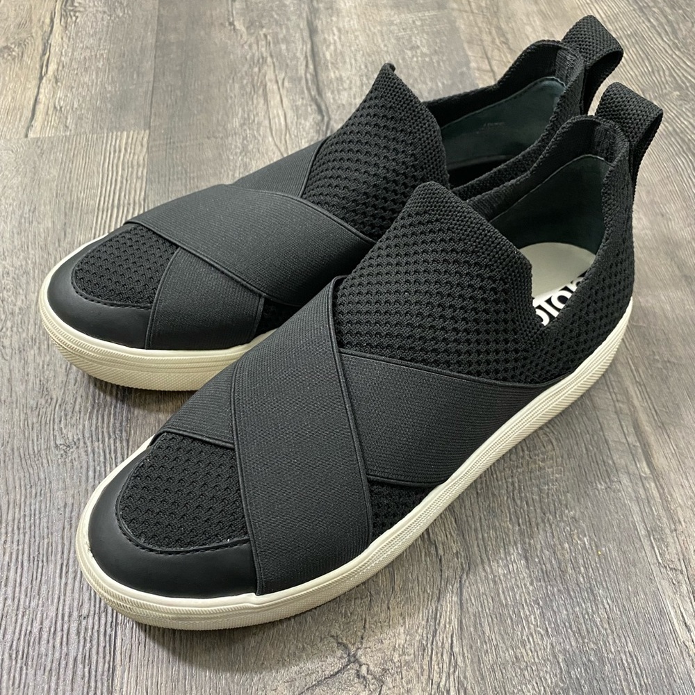 DOLCE VITA | Terri Slip-On Sneaker